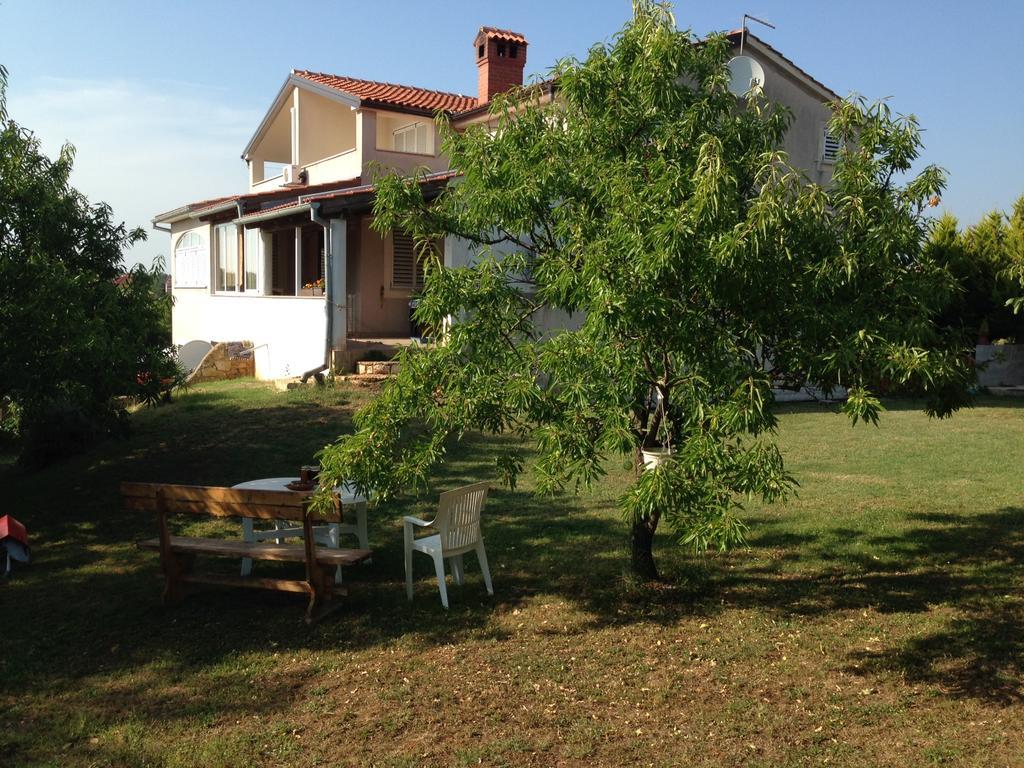 Apartments Bellavista Rovinjsko Selo Exterior foto